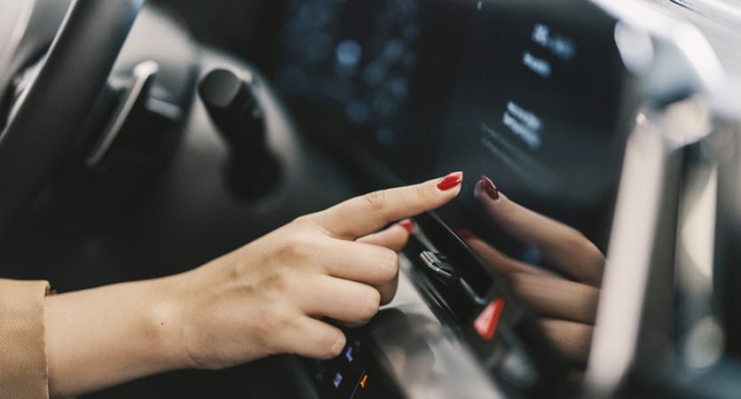 Resolving Smartwatch Freezing & Software Glitches with Easy Steps